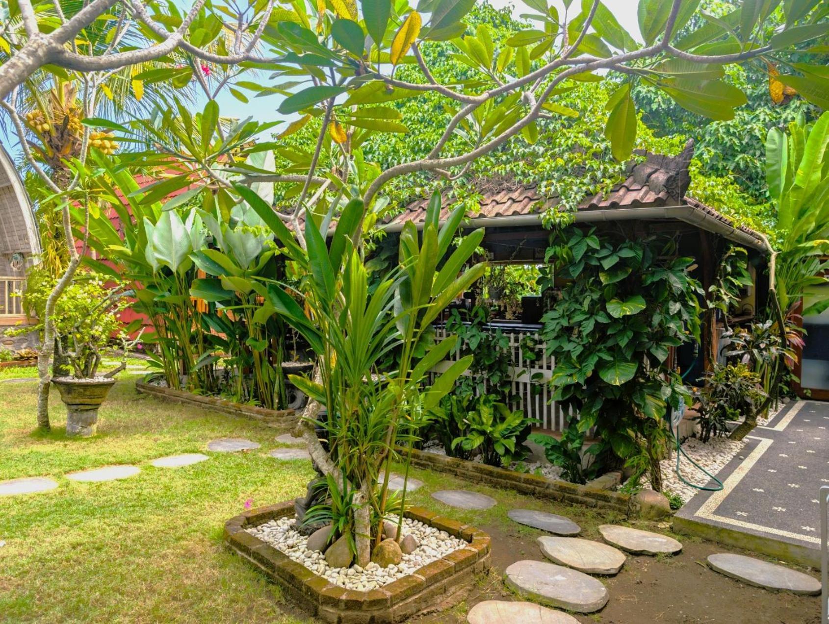 Ayumar Homestay Medewi Pulukan Exterior foto